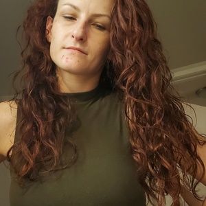 Meet your Posher, Vanessa